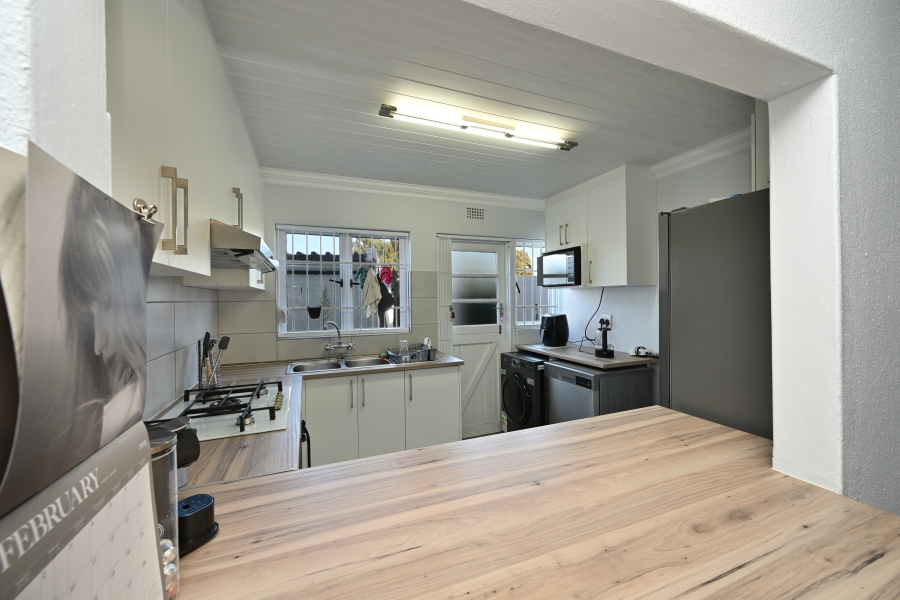 3 Bedroom Property for Sale in Table View Western Cape